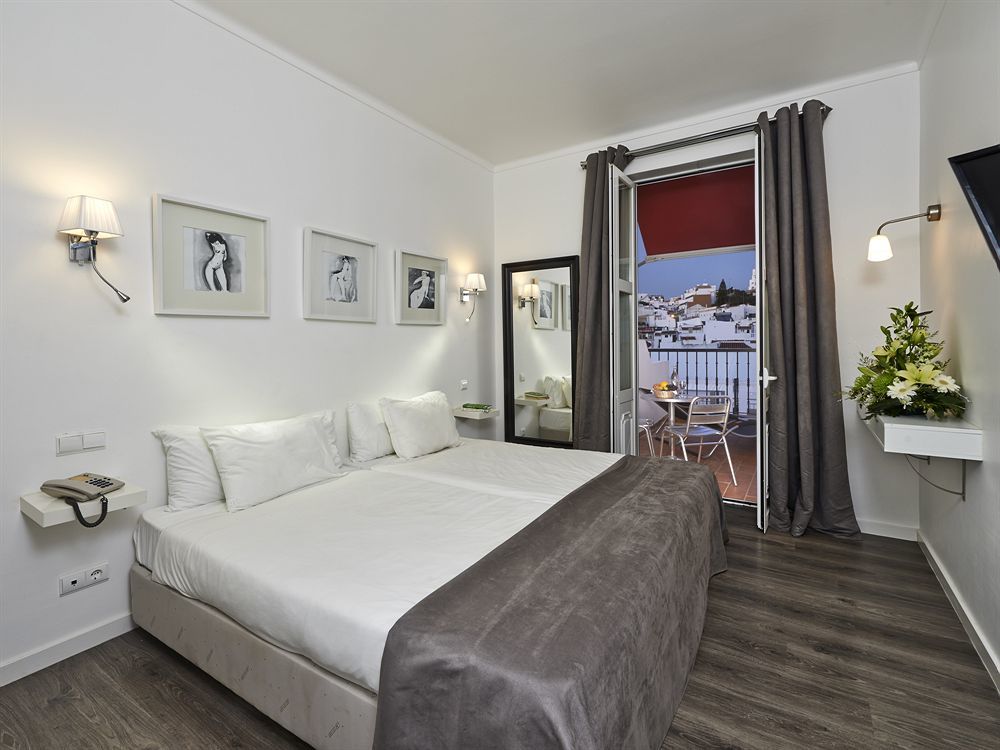Albufeira Beach Hotel By Kavia Esterno foto